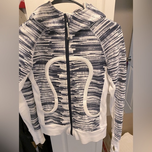 lululemon jacket size 4 - Picture 1 of 2